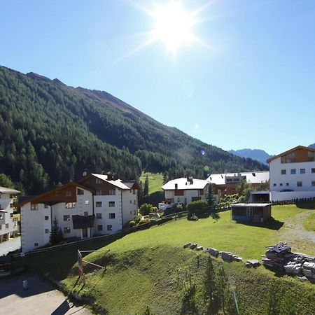 Hotel Cresta Samnaun Exteriör bild